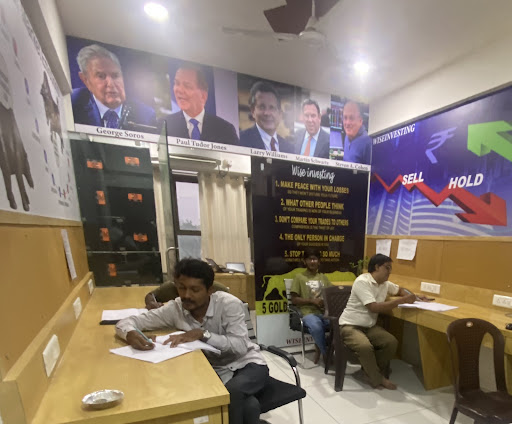 Wise Investing Gallery Event