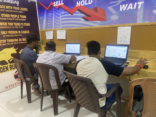 Wise Investing Gallery Event